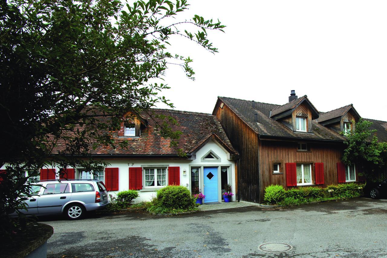 Hotel Garni Sonne Munsterlingen Exterior photo